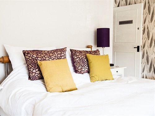 Wild Garlic Rooms Nailsworth Bagian luar foto